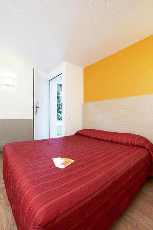 Hotel Du Parc - Chantepie Kültér fotó